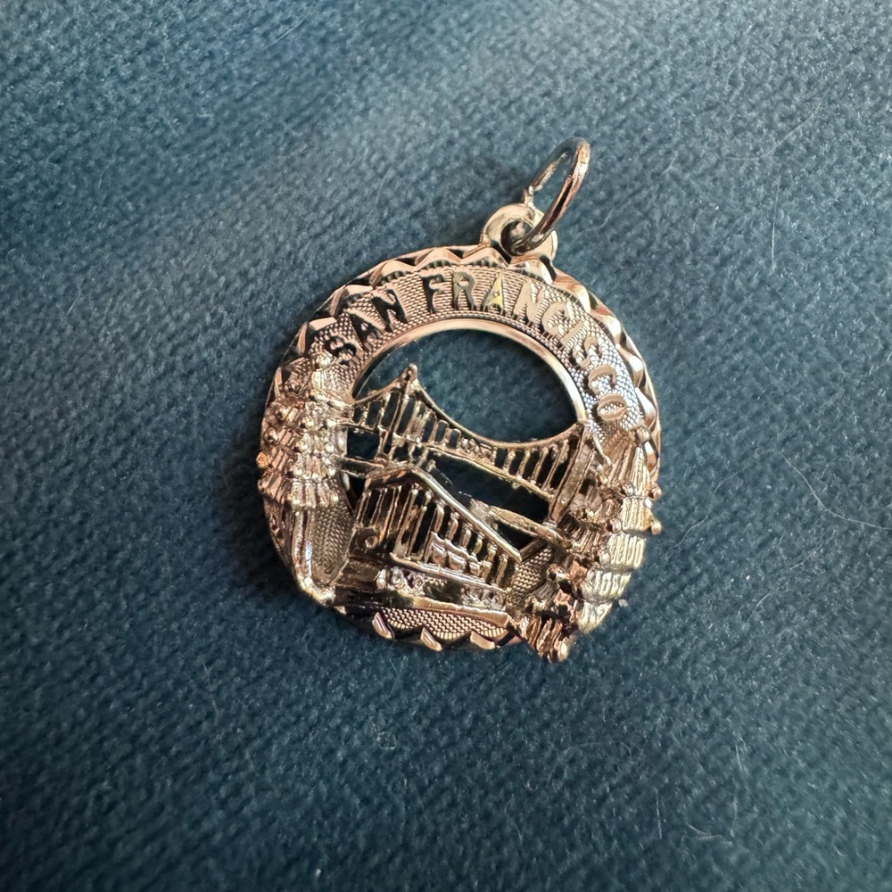 Vintage Sterling silver San Francisco Pendant